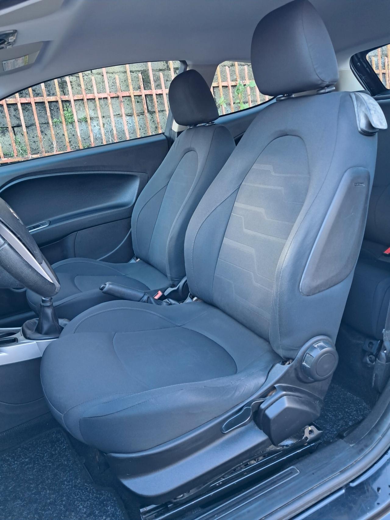 Alfa Romeo MiTo 1.4 78cv Distinctive