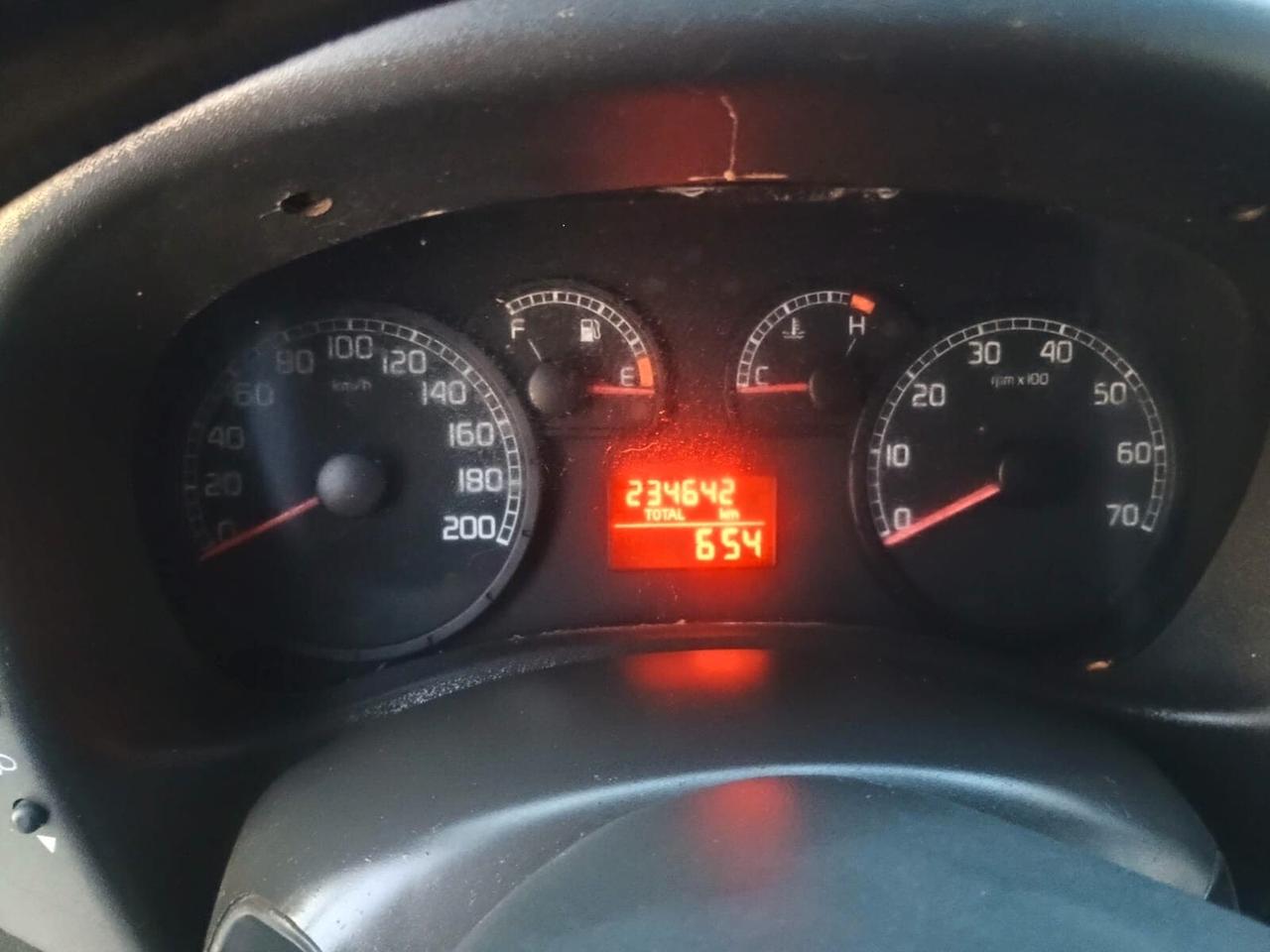 Fiat Doblo 1.9 JTD cat Cargo Lamierato