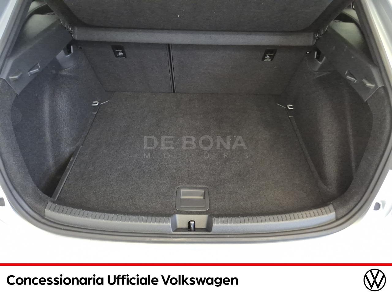 Volkswagen Taigo 1.0 tsi r-line 115cv