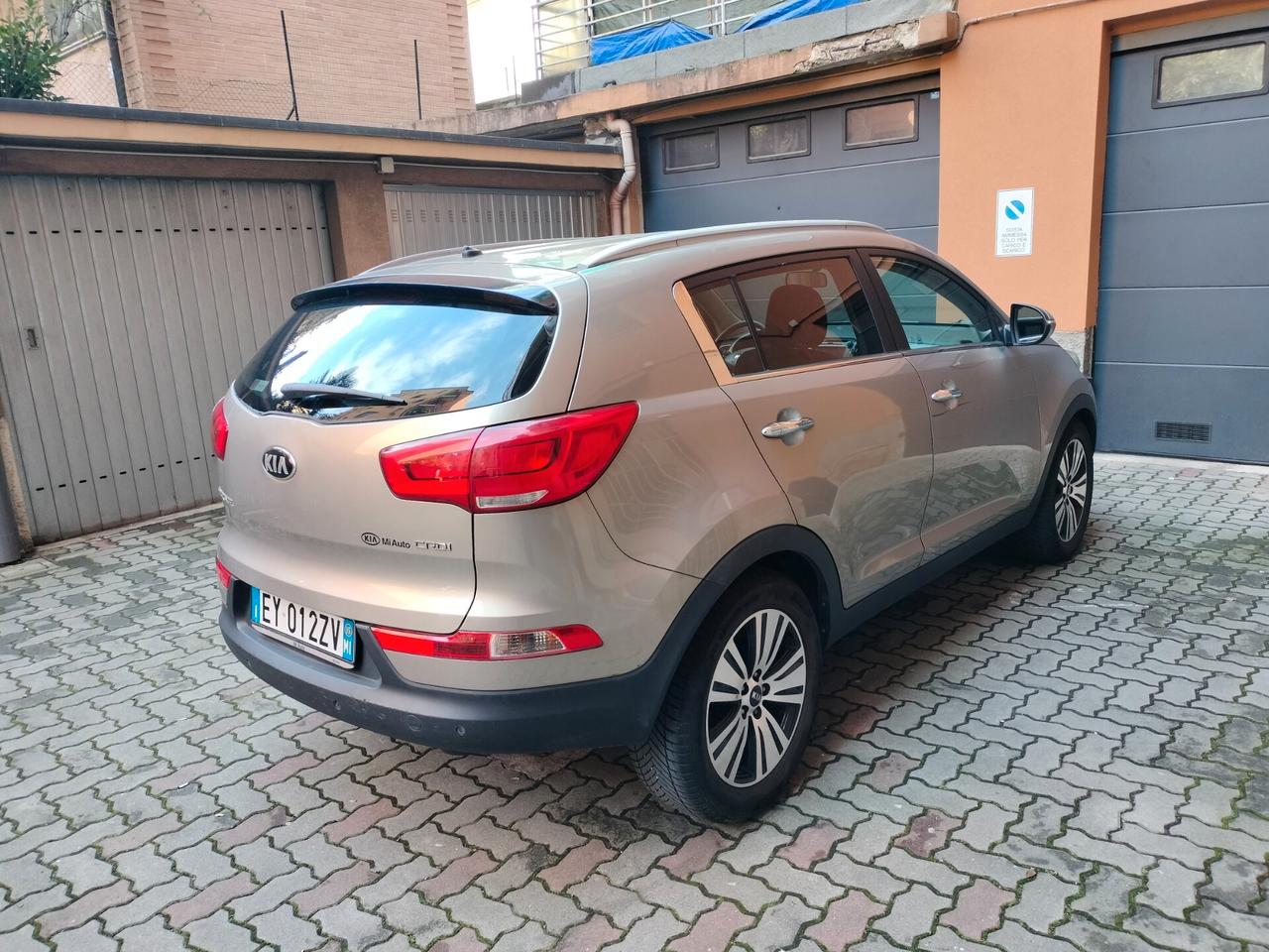 Kia Sportage 1.7 CRDI VGT 2WD Active