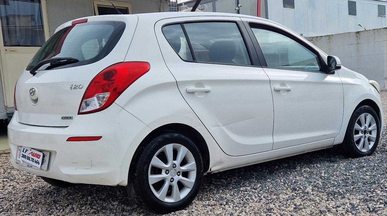 Hyundai i20 1.1 CRDi 5p. Sound Edition