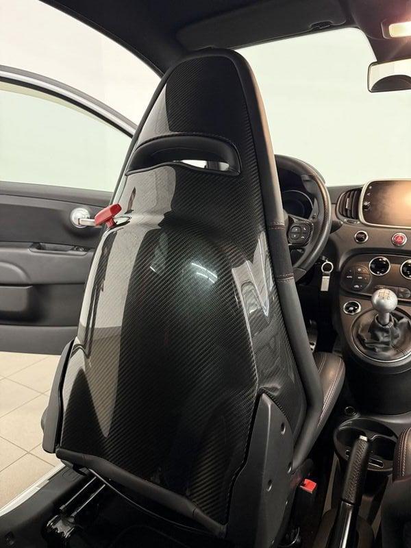 Abarth 595 1.4 Turbo T-Jet 180 CV Esseesse