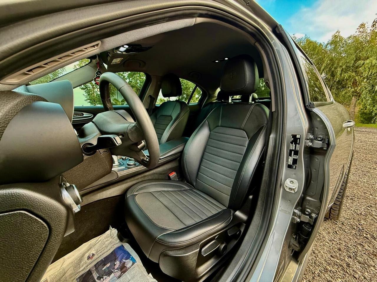 ALFA ROMEO GIULIA 2.2 160 CV AT8 SUPER UNI PROPRIETARIO