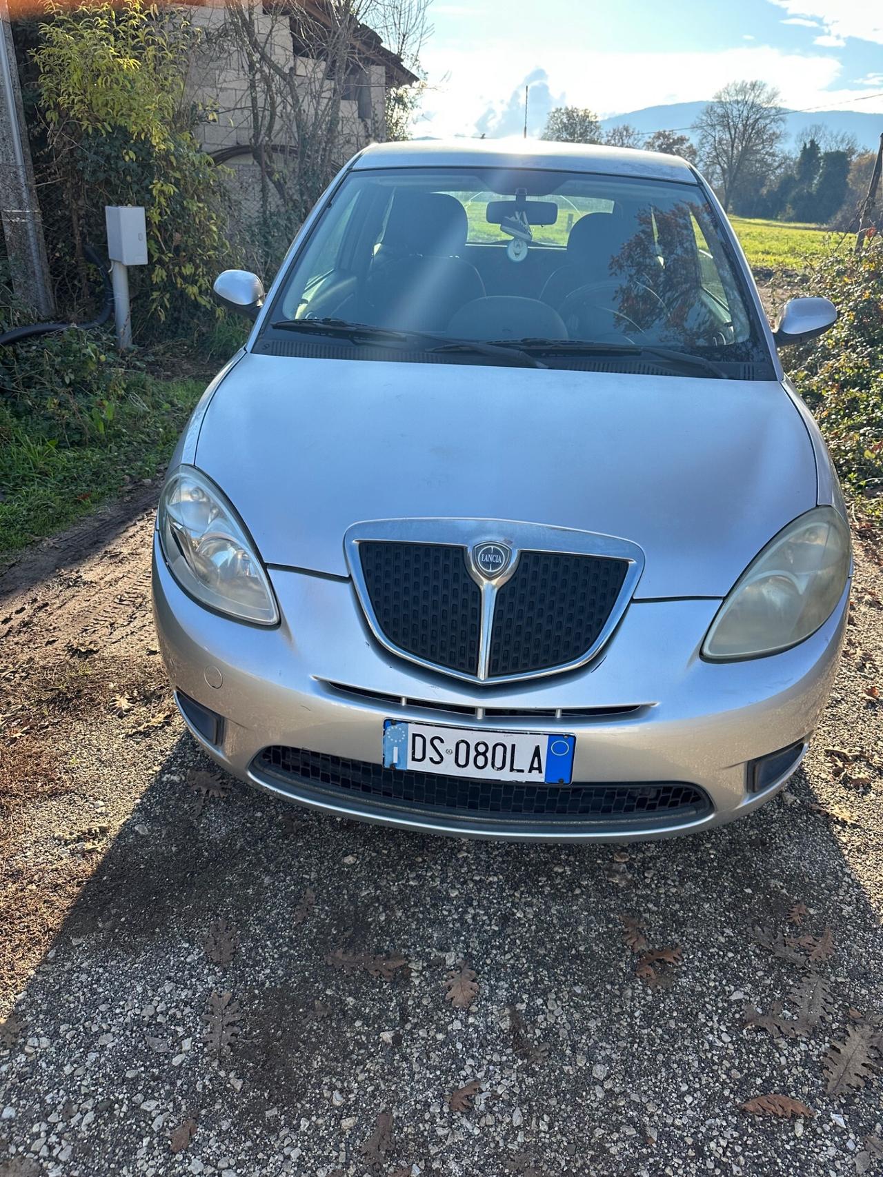 Lancia Ypsilon 1.2 Argento