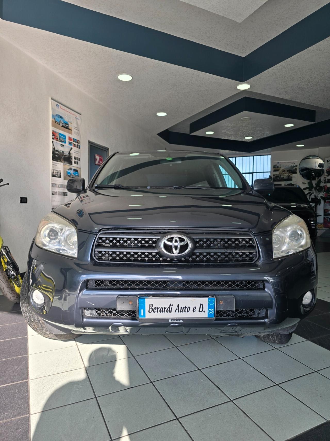 Toyota RAV 4 RAV4 2.2 D-4D 136 CV