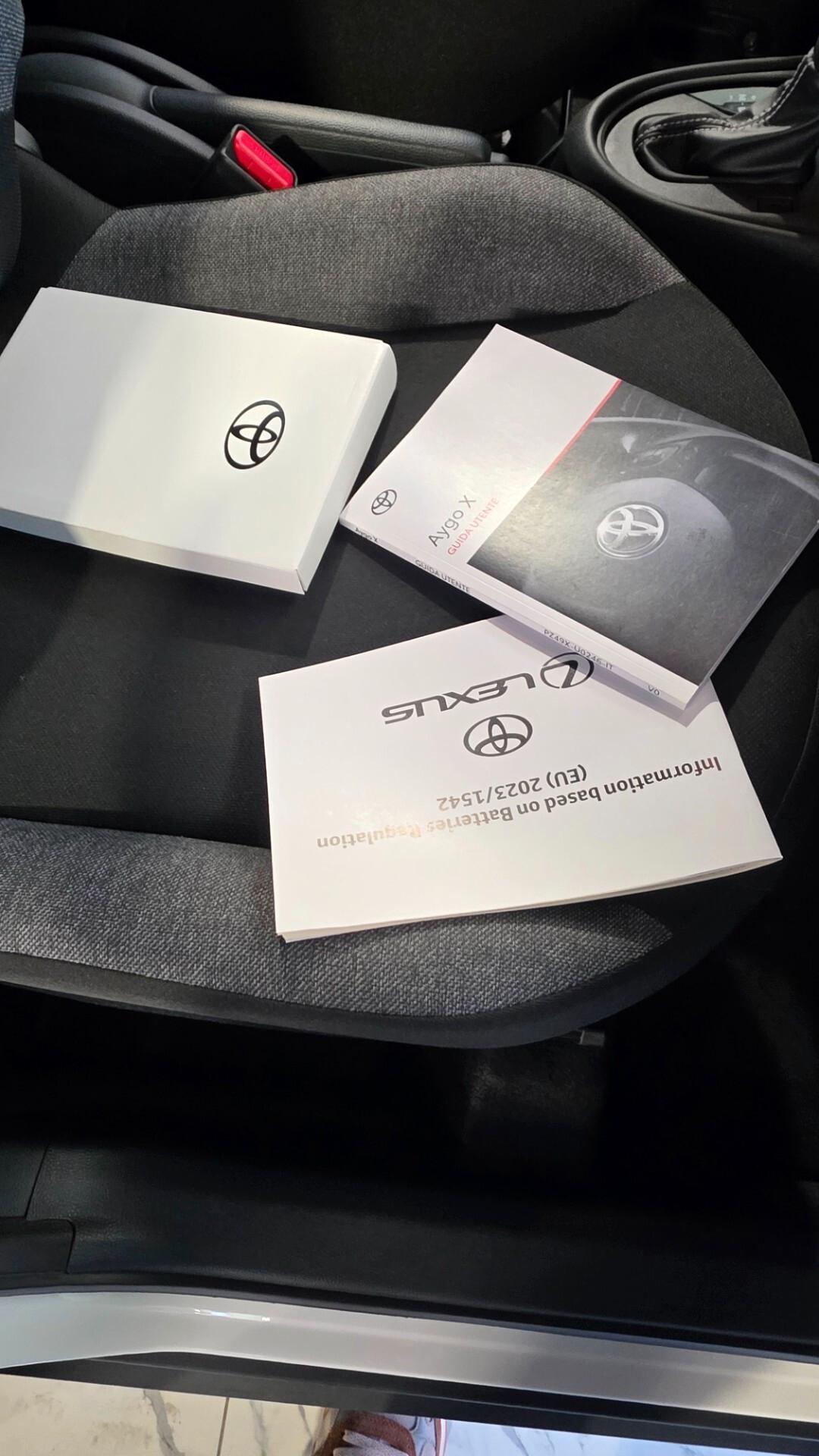 Toyota Aygo X 1.0 VVT-i 72 CV 5 porte JBL Special Edition