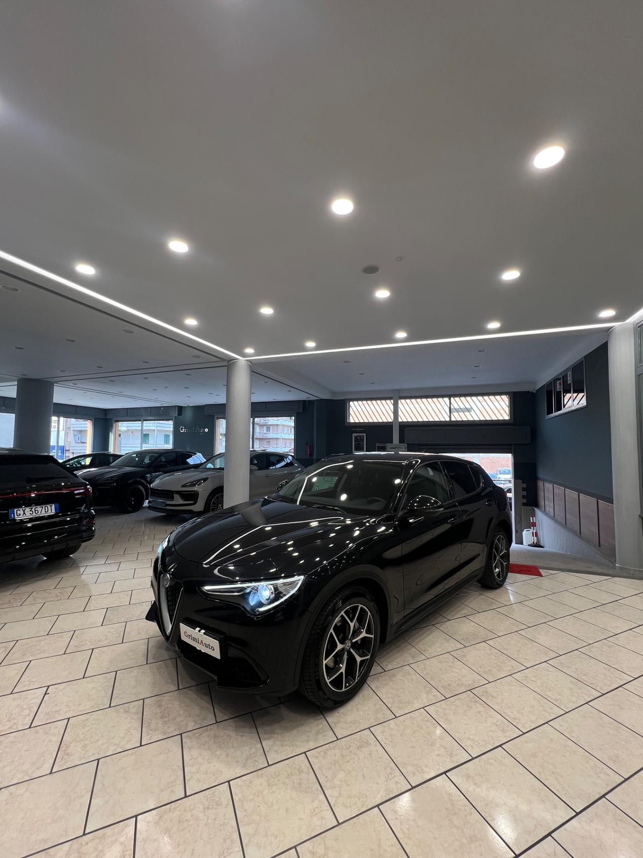 Alfa Romeo Stelvio 2.2 Turbodiesel 160 CV AT8 RWD Business