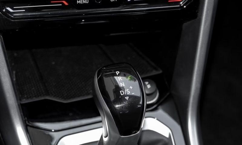 Volkswagen T-Roc 1.5 TSI ACT Life Full Led Navi App connect