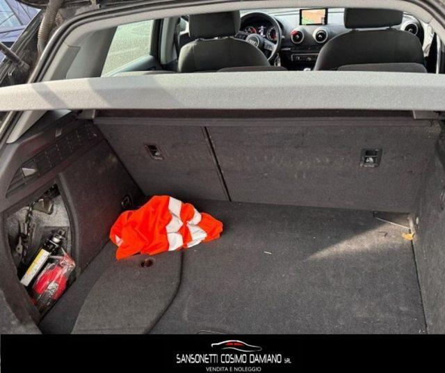 AUDI A3 30 TDI Business Sportback