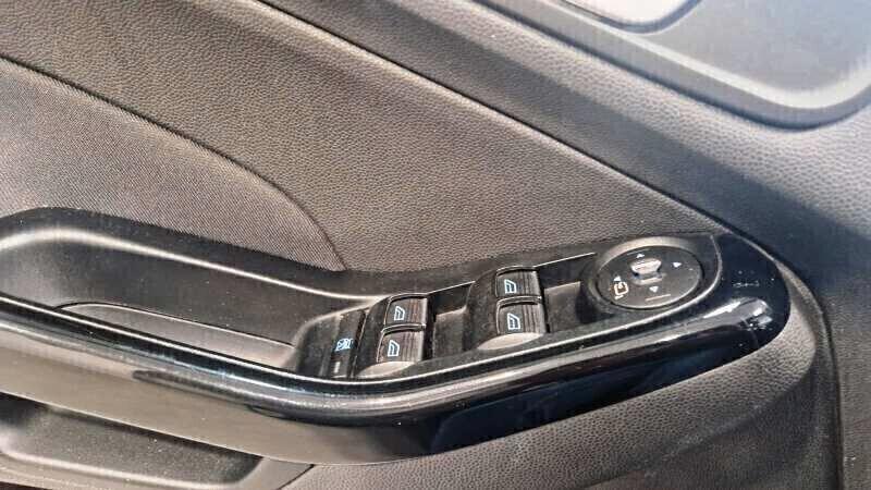 Ford Fiesta 1.5 TDCi 75 CV Titanium