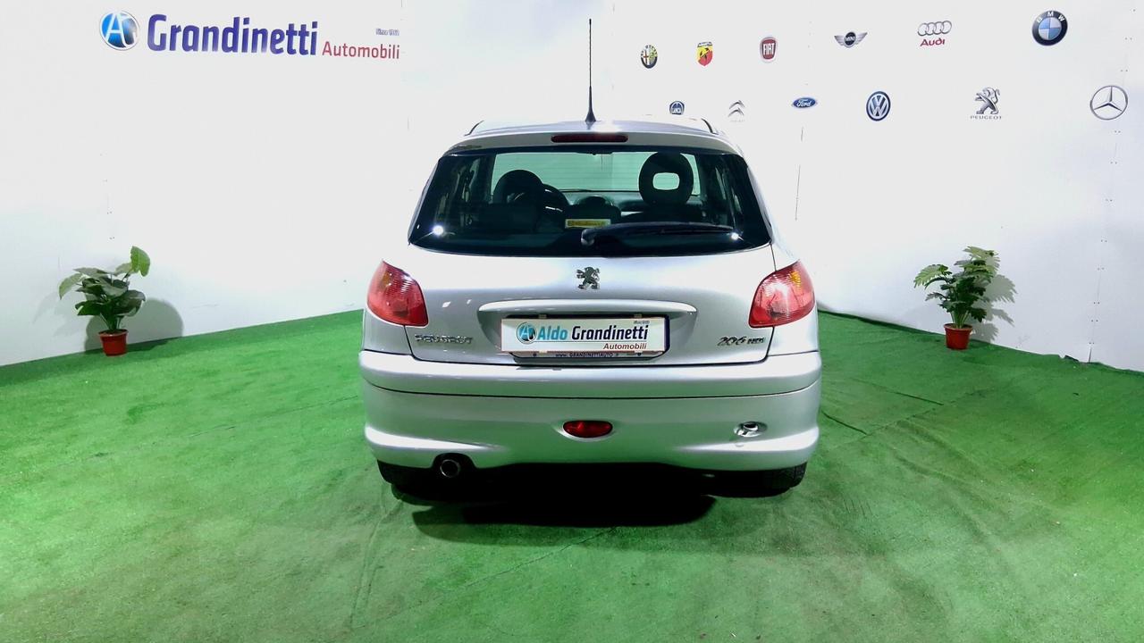 PEUGEOT 206 1.4 HDI 68CV ENFANT TERRIBLE