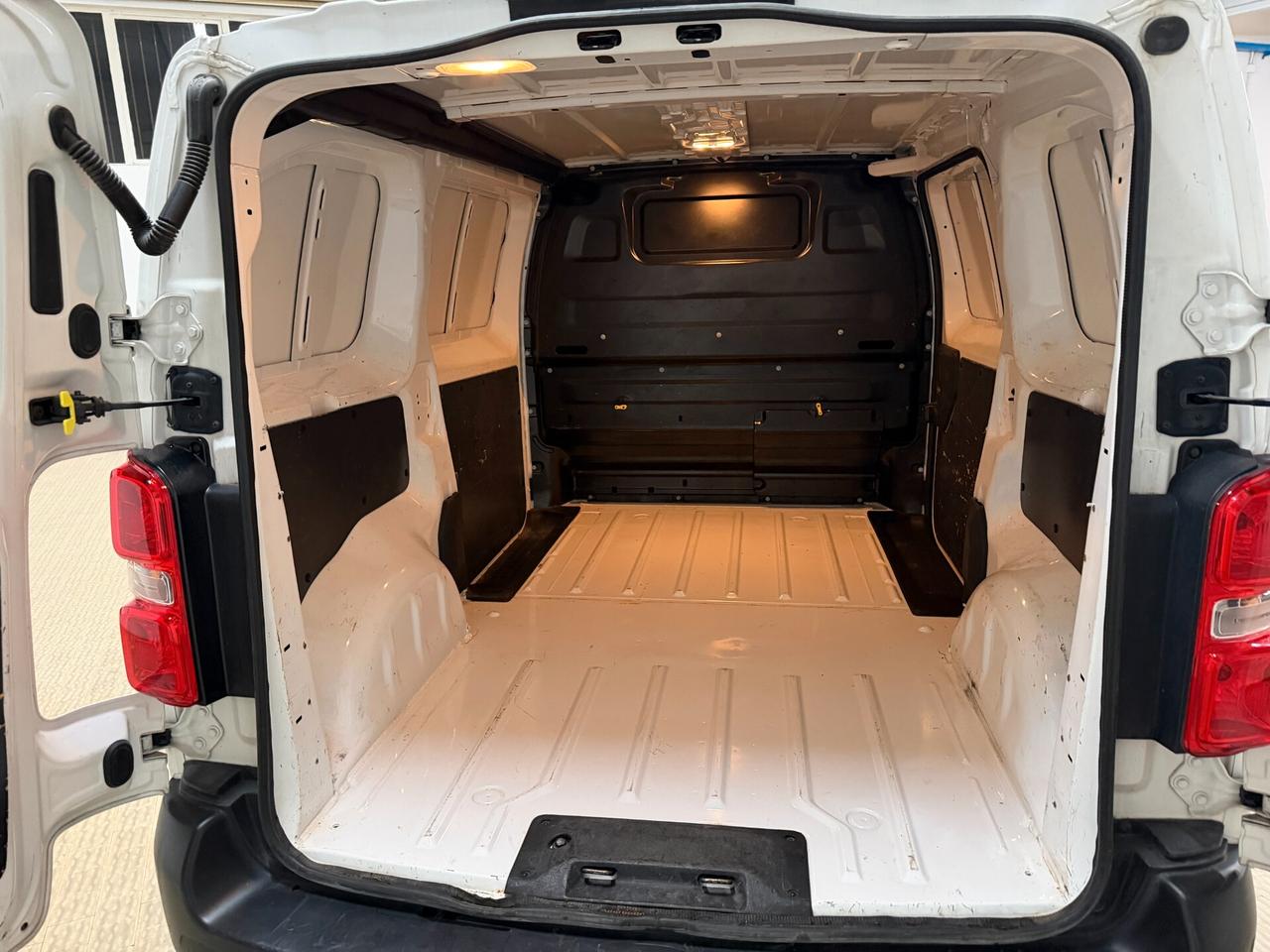 Peugeot Expert BlueHDi 120 S&S PL-TN Furgone Premium Standard