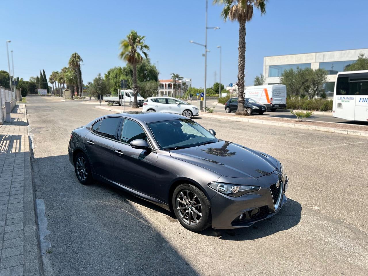 Alfa Romeo Giulia 2.2 Turbodiesel 180 CV Super