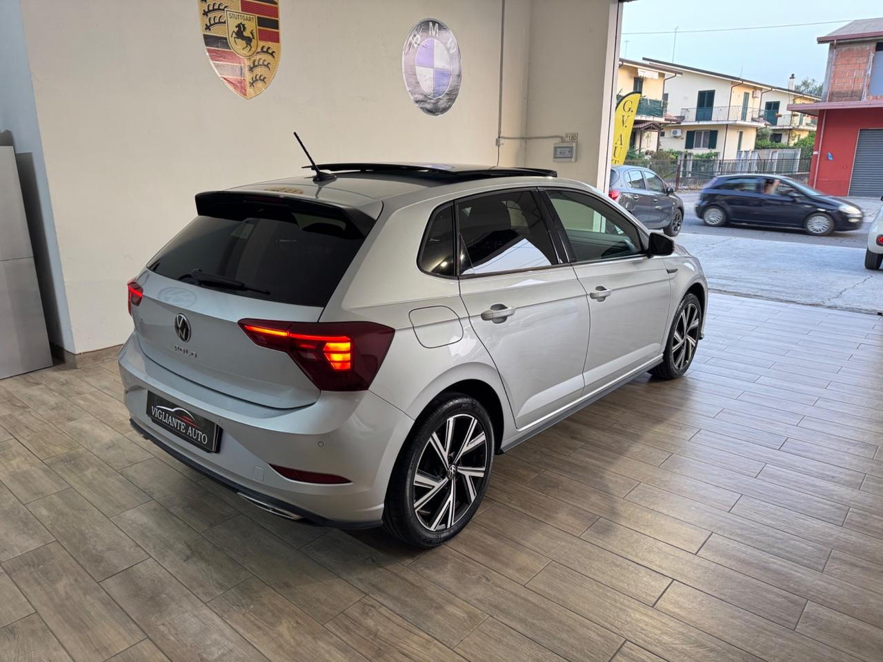Volkswagen Polo 1.0 TSI DSG R-Line