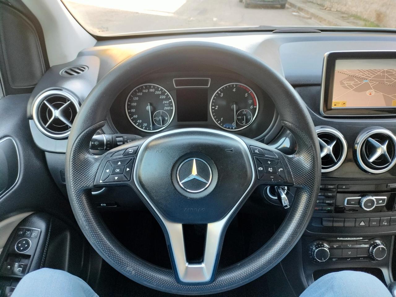 Mercedes-benz B 180 B 180 CDI BlueEFFICIENCY Executive