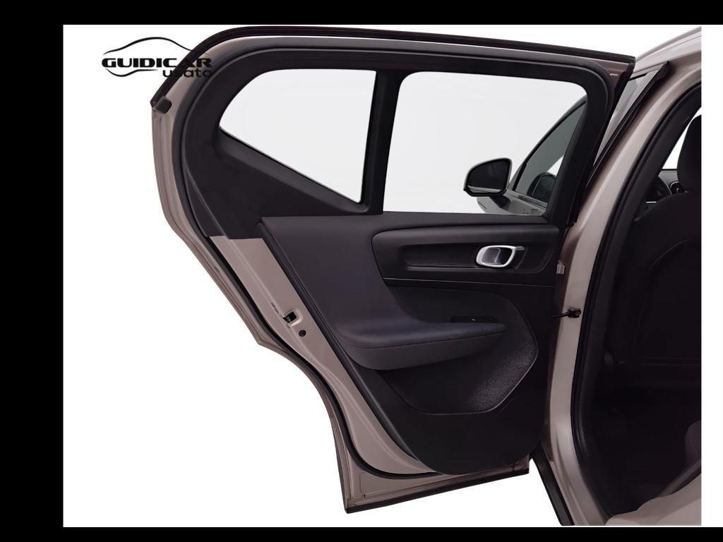 VOLVO XC40 2023 - XC40 1.5 t5 recharge phev Core auto