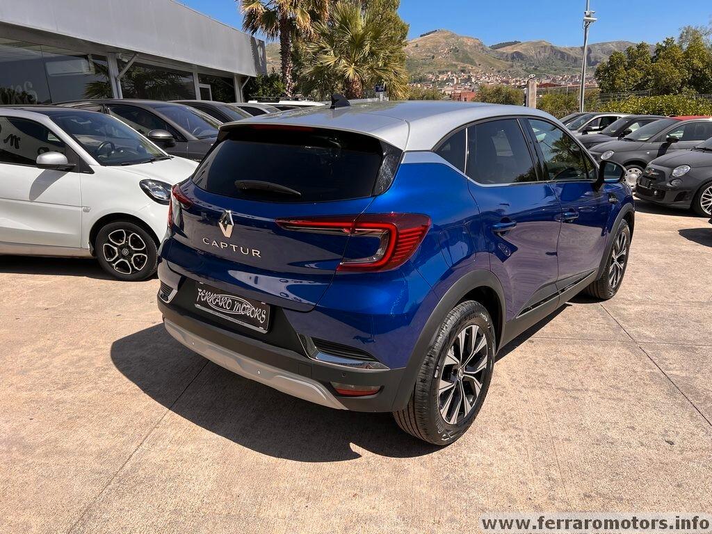 Renault Captur TCe 90 CV Techno solo 20.000km a 179 euro al mese