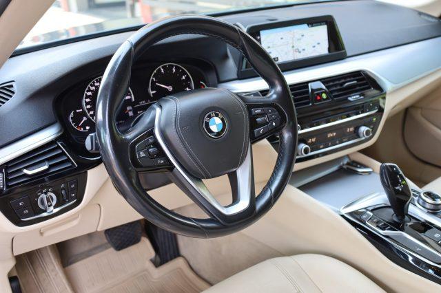 BMW 520 d xDrive Berlina 190CV Automatica Navi Pelle LED++