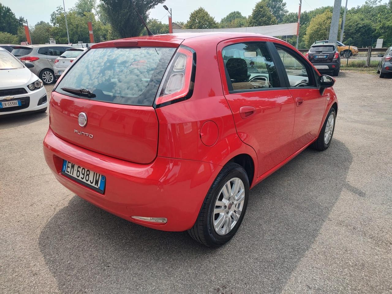 Fiat Punto 1.2 8V 5 porte Easy, EURO 5B, LEGGERMENTE GRANDINATA, OK NEOPATENTATI, GARANZIA L.12 MESI