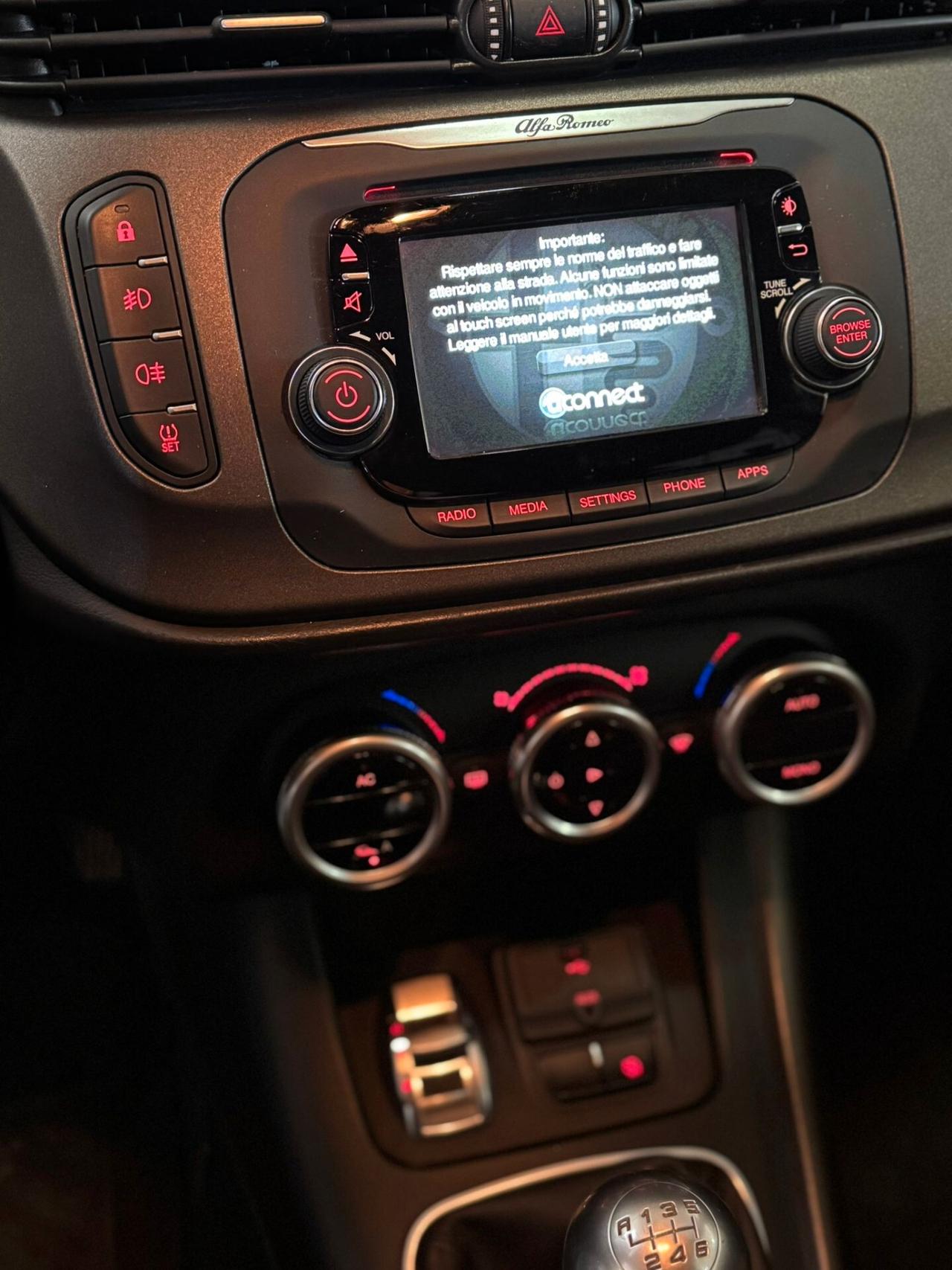 Alfa Romeo Giulietta 1.6 JTDm-2 105 CV Distinctive