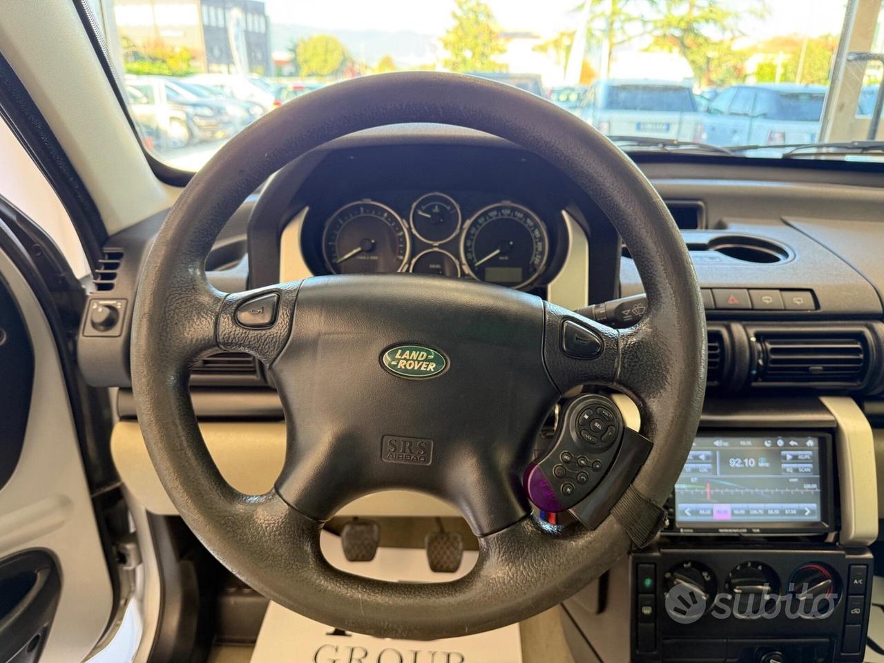 Land Rover Freelander 2.0 td4 3P gancio traino