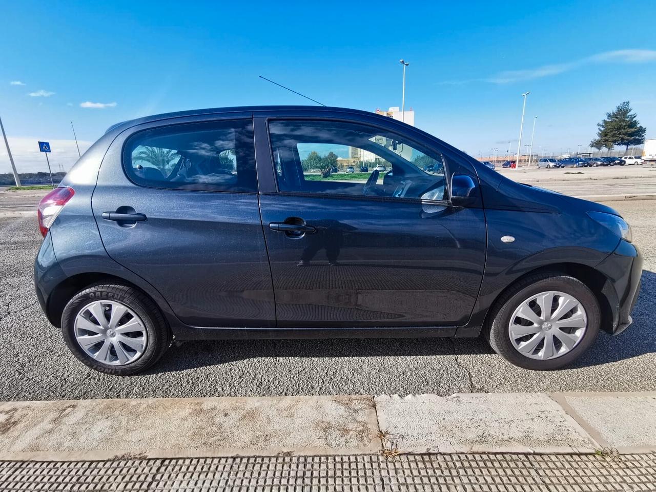 Peugeot 108 VTi 68 5 porte Allure CARPLAY