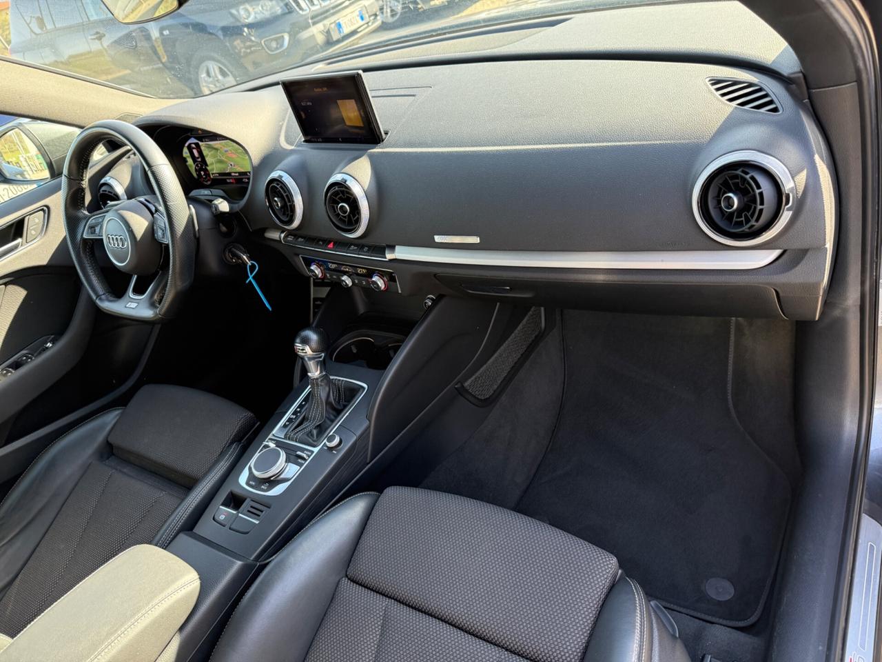 Audi A3 SPB 2.0 TDI S tronic S Line virtual