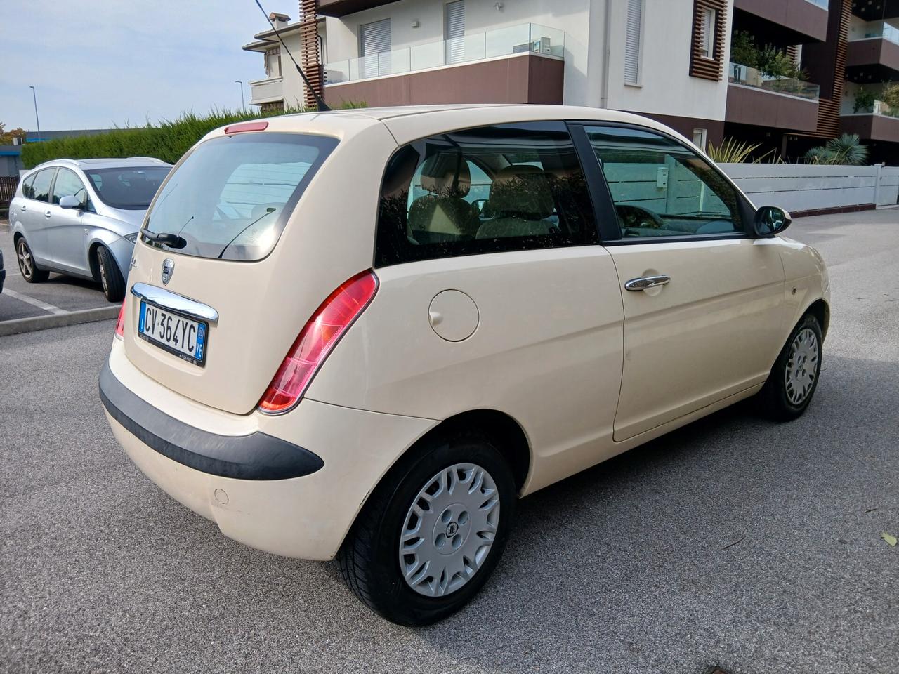 Lancia Ypsilon 1.2 Argento Unico proprietario