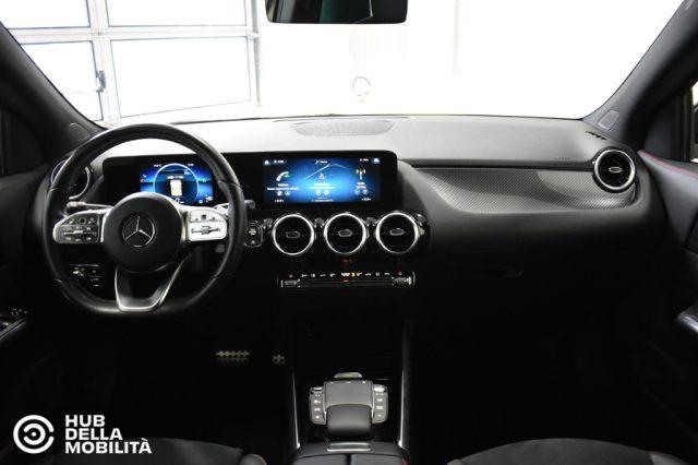 MERCEDES-BENZ GLA 180 d Automatic Premium