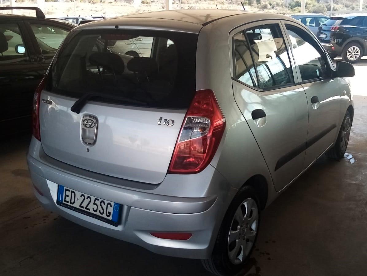 Hyundai i10 1.1 12V Like - ADATTA NEOPATENTATI!!-