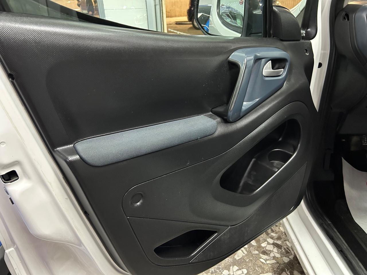 Peugeot Partner Tepee 1.6 HDi N1 Family