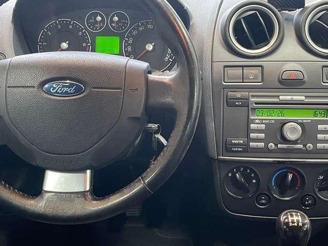 Ford Fiesta Fiesta V 2006 5p 1.2 Ghia