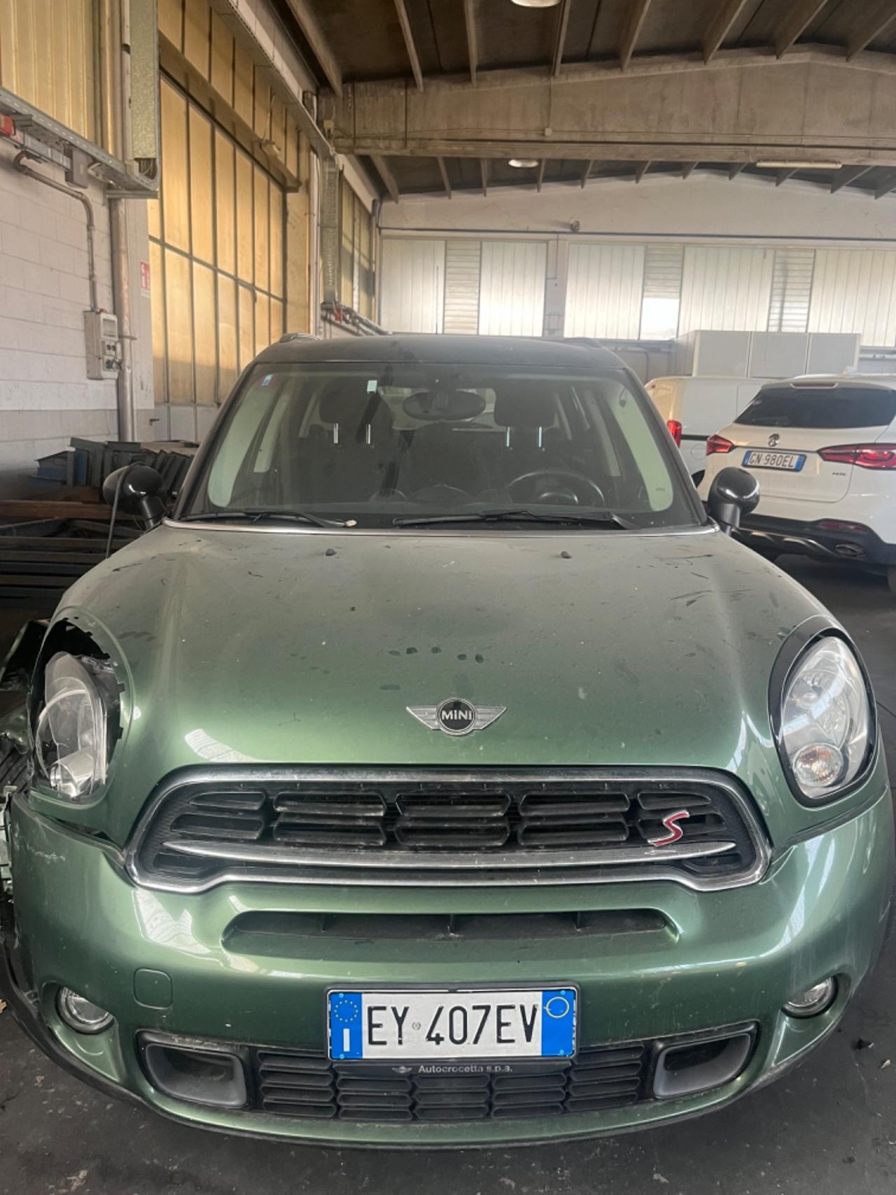 Mini Cooper SD Countryman 2014 sinistrata