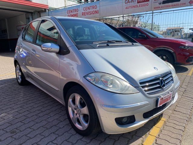 MERCEDES-BENZ A 180 2.0 109CV CDI AVANTGARDE PELLE + TESSUTO