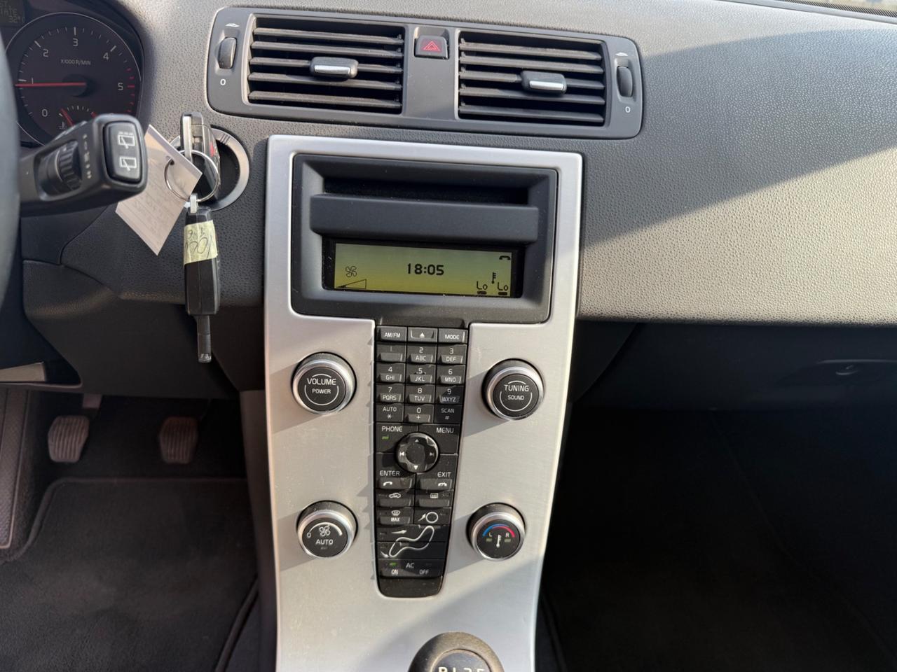 Volvo V50 D2 POLAR