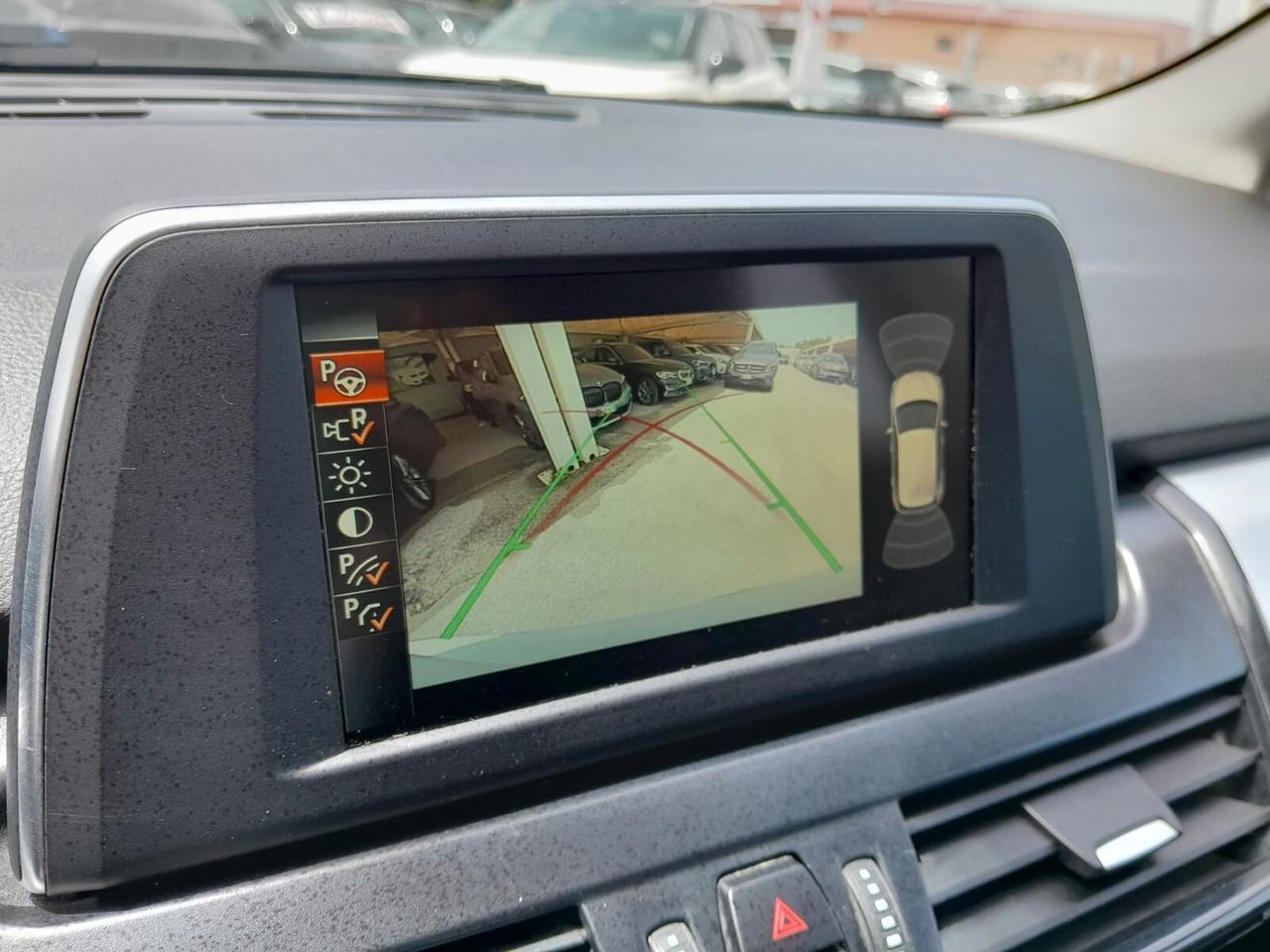 Bmw 216 216d Active Tourer Sport