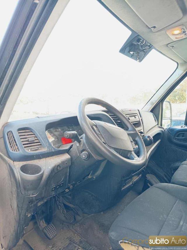 IVECO Daily 33S12 SPONDA / NON MARCIANTE