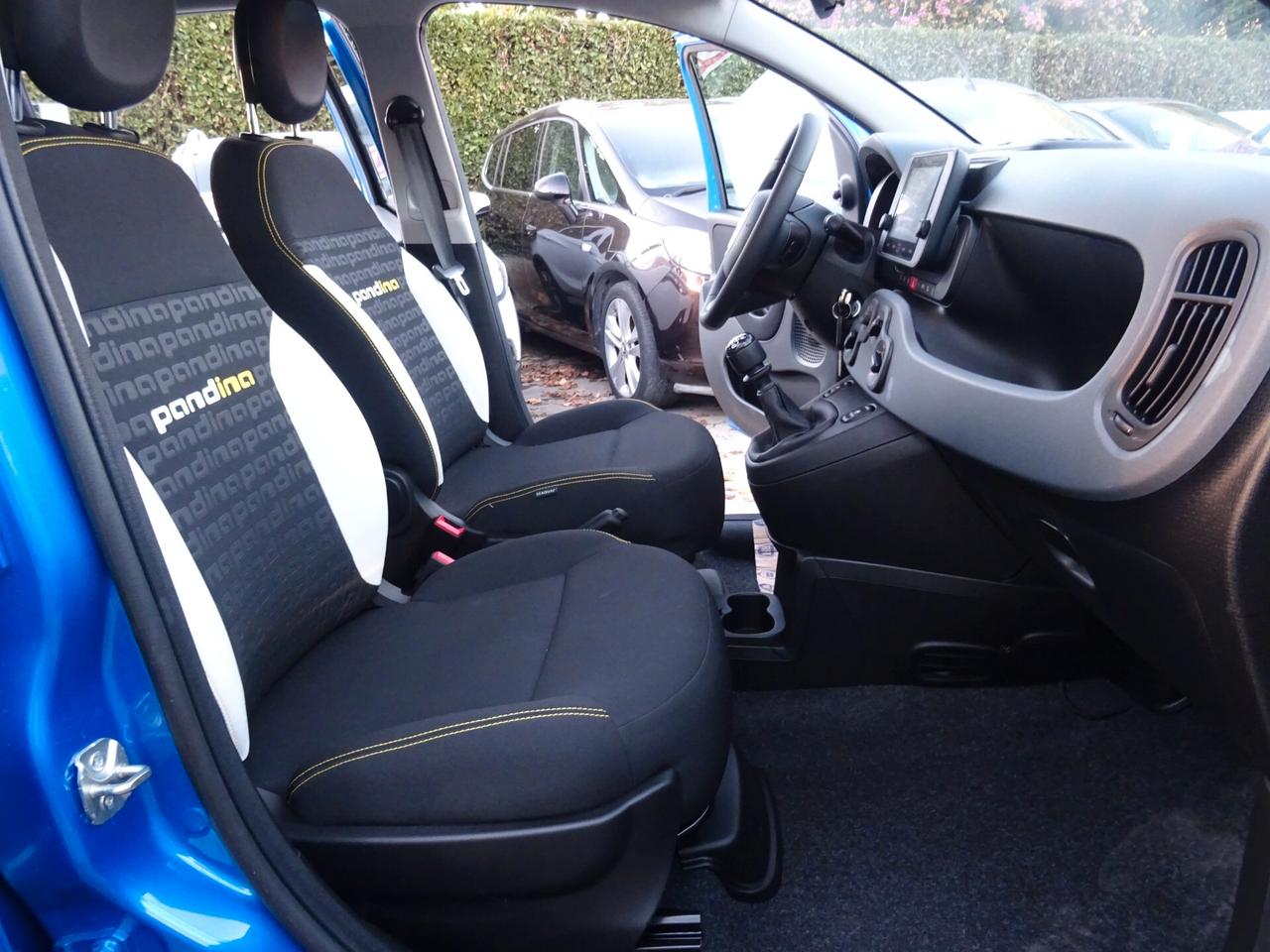 Fiat Panda 1.0 FireFly S&S Hybrid Pandina KM0