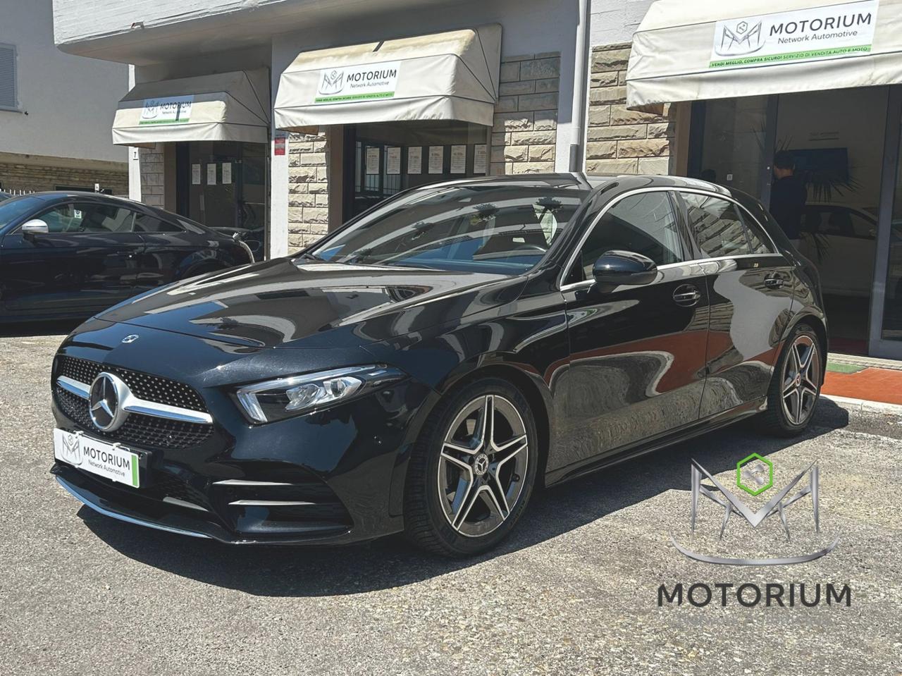 Mercedes-Benz A180 Premium AMG