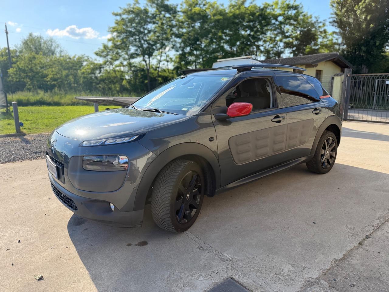 Citroen C4 Cactus PureTech 82 S&S ETG Shine Edition