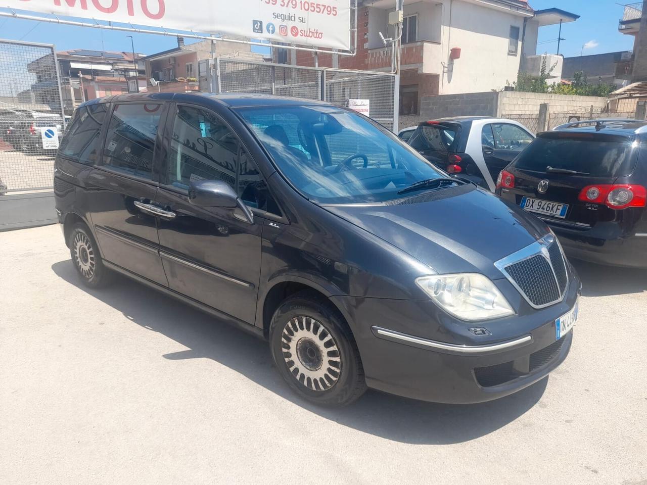 Lancia Phedra 2.2cc diesel(PRIVATO)-2004