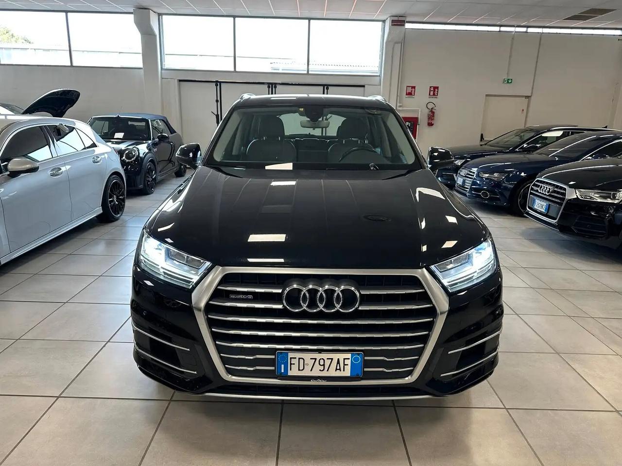 Audi Q7 3.0 TDI 218 CV ultra quattro tiptronic Business Plus