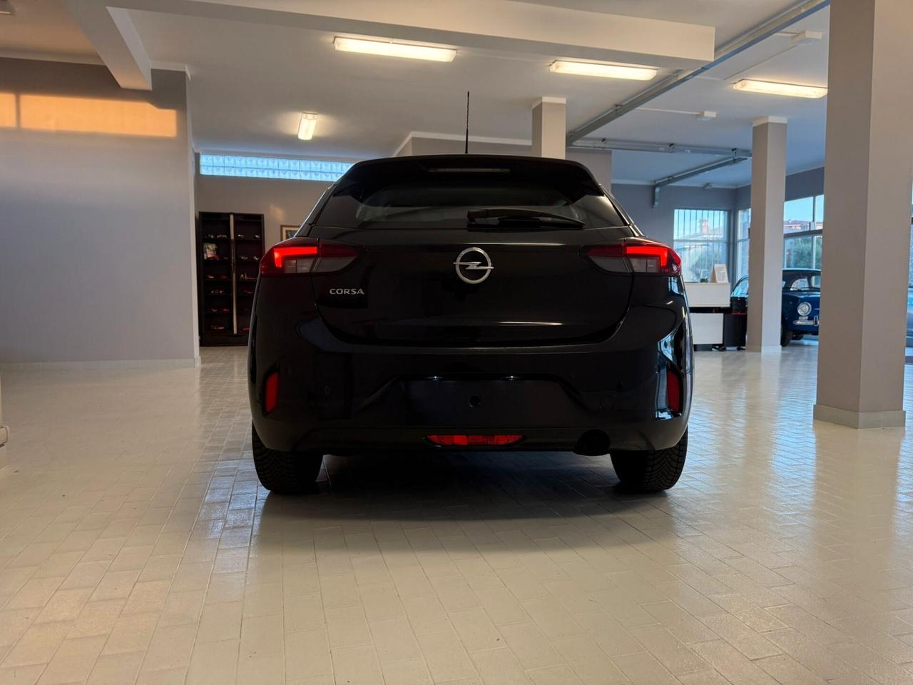 Opel Corsa 1.2 Edition NEOPATENTATI
