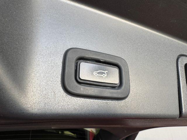 LAND ROVER Range Rover Evoque 2.0D I4-L.Flw 150 CV AWD Auto R-Dynamic