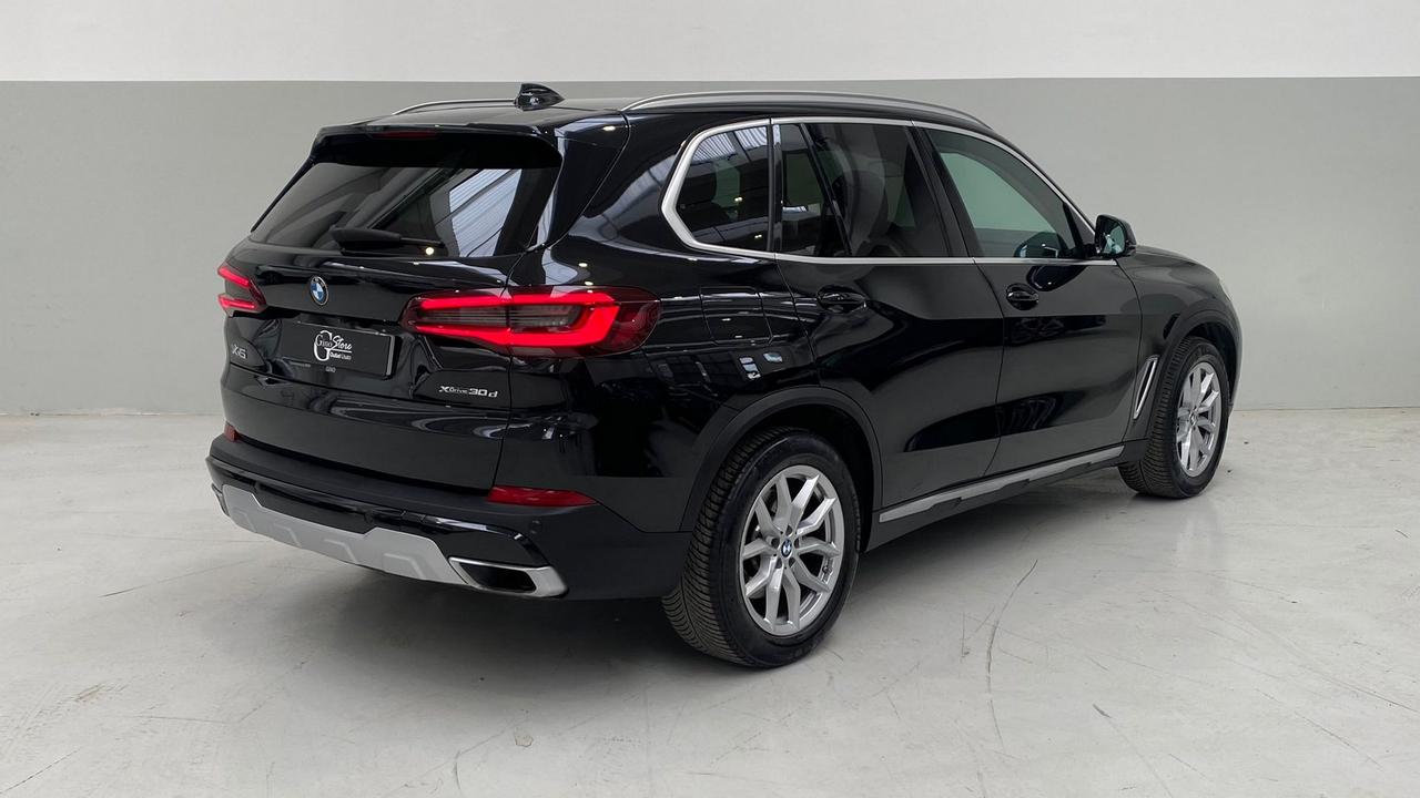 BMW X5 G05 2018 - X5 xdrive30d mhev 48V xLine auto