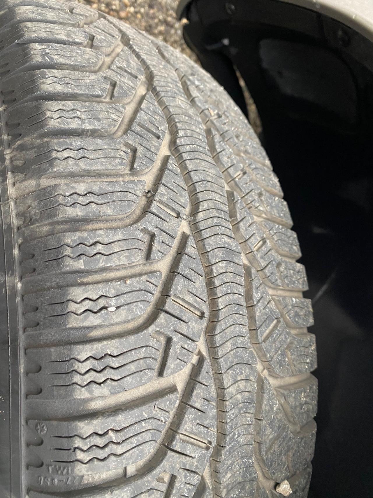 Volkswagen Golf 1.2 TSI 86 cv. 5 pt. COMFORTLINE NEOPATRNTATI!!!