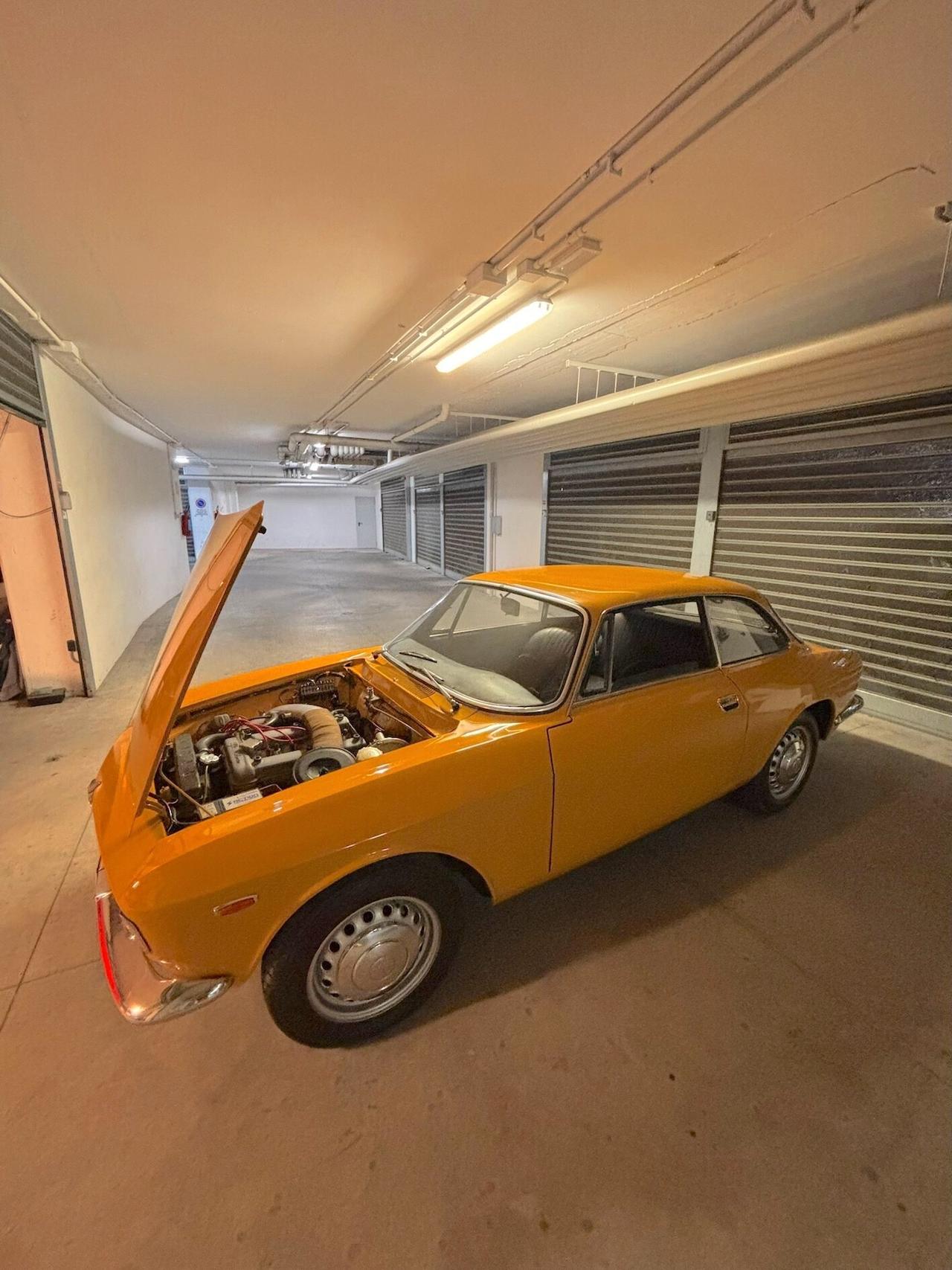 Alfa Romeo GT 1300