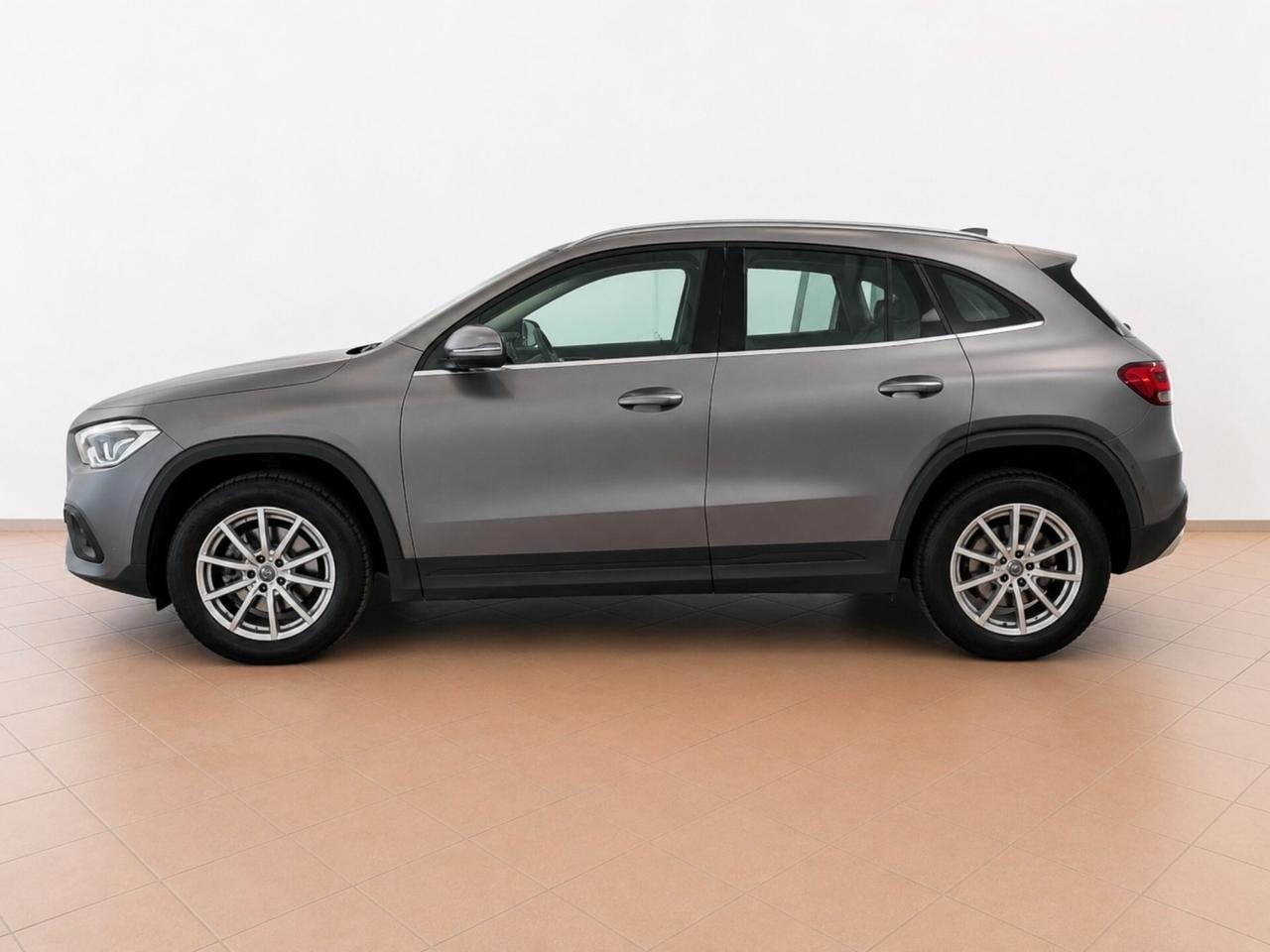 ---IN ARRIVO--- Mercedes-benz GLA 200 d Automatic Business