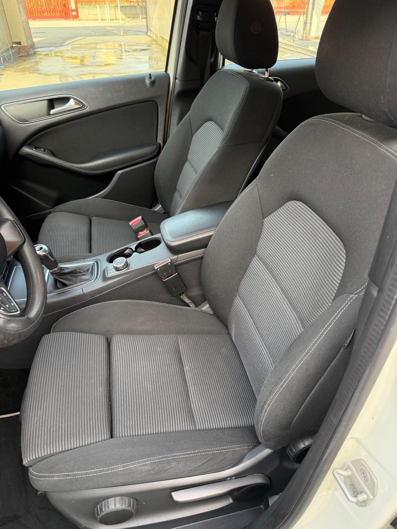 Mercedes-benz B 180 B 180 d Business