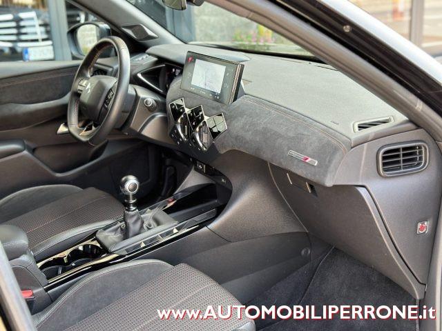 DS AUTOMOBILES DS 3 Crossback BlueHDi Performance Line (LED/Navi/APP/1prop)